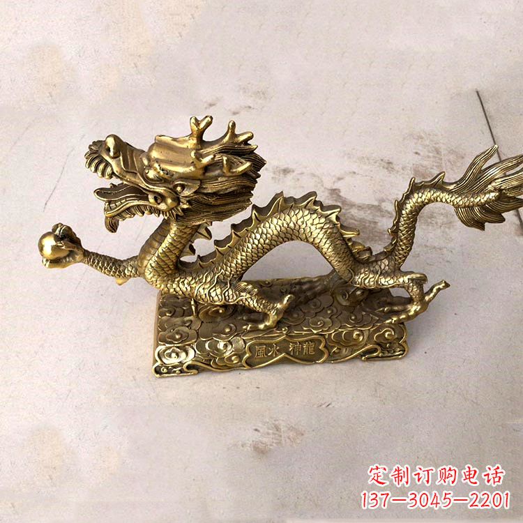 上海纯铜龙生肖动物雕塑艺术的精髓
