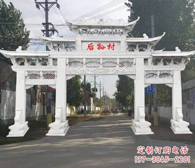 上海精巧古朴的村庄牌坊石雕