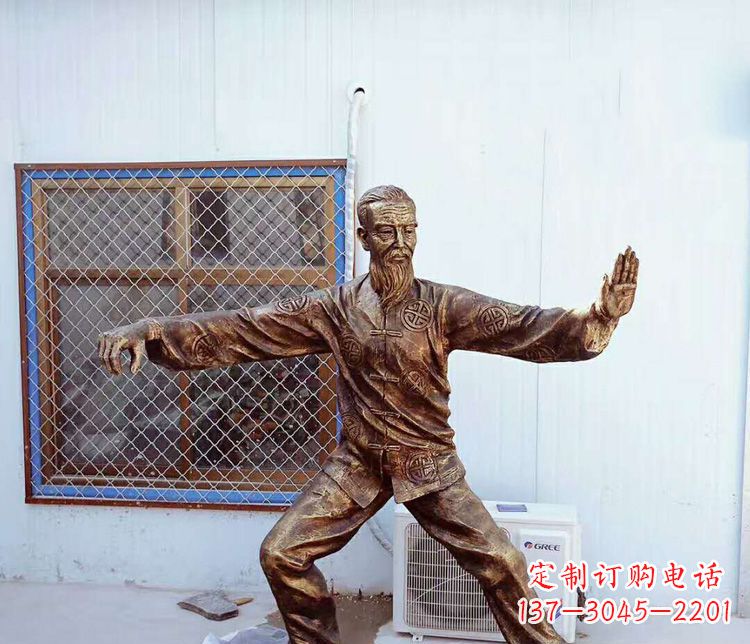 上海传承百年太极拳雕塑