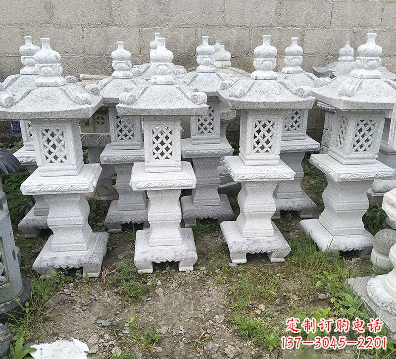 上海精美大理石石灯雕塑