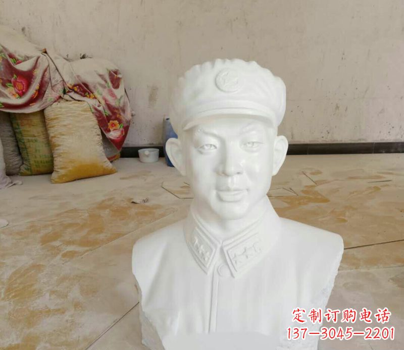 上海中领雕塑精美雷锋雕塑