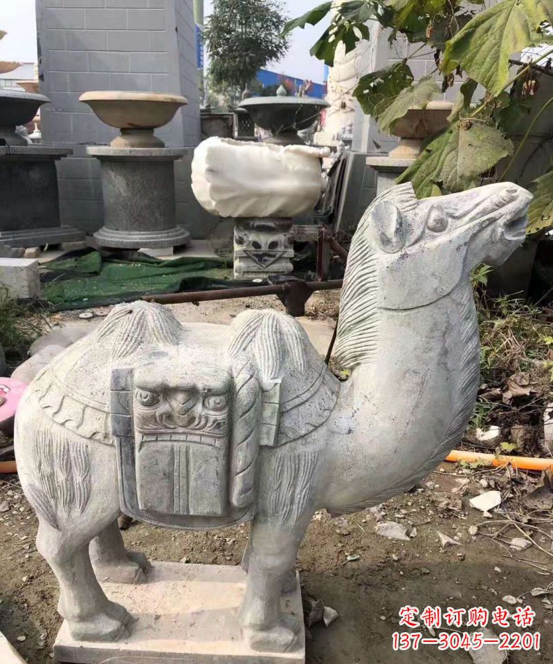 上海精美大理石骆驼雕塑