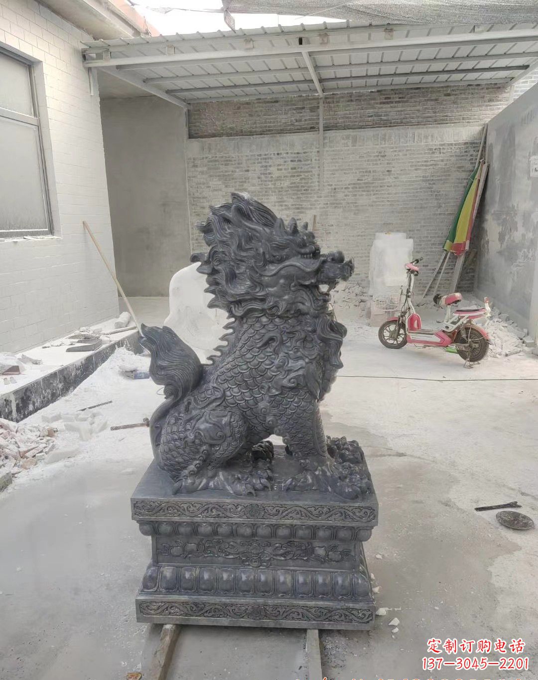 上海传世工艺大理石麒麟雕塑