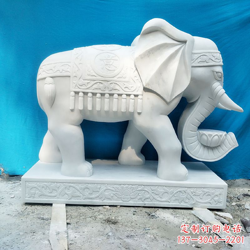 上海大象石雕翘鼻子