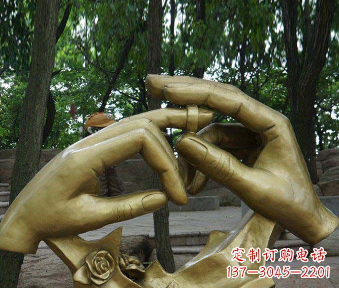 上海精美戒指铜雕塑