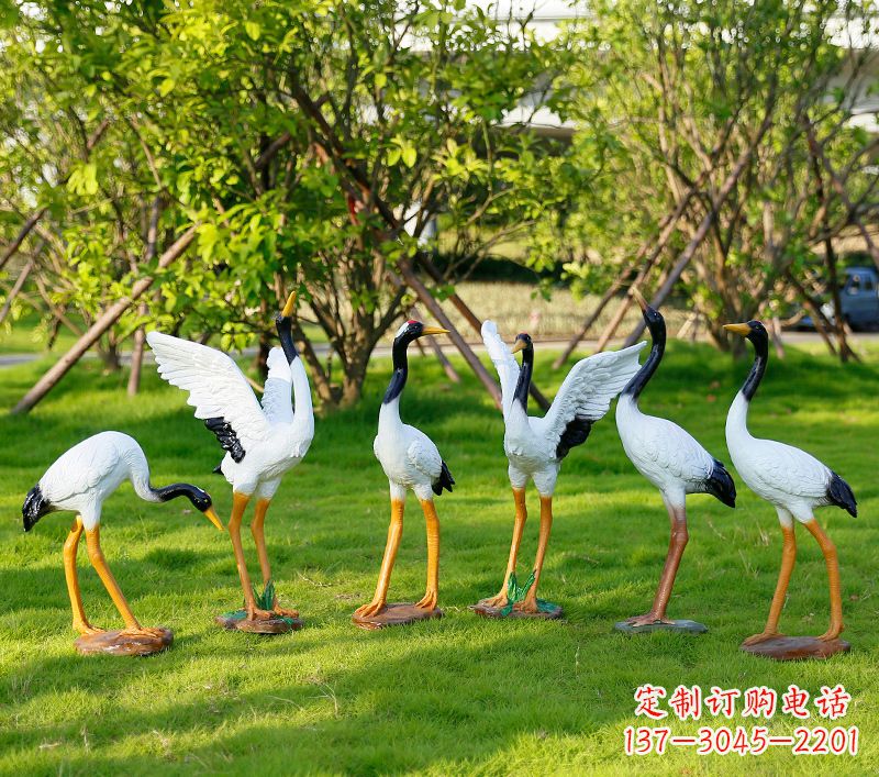 上海丹顶鹤抽象雕塑