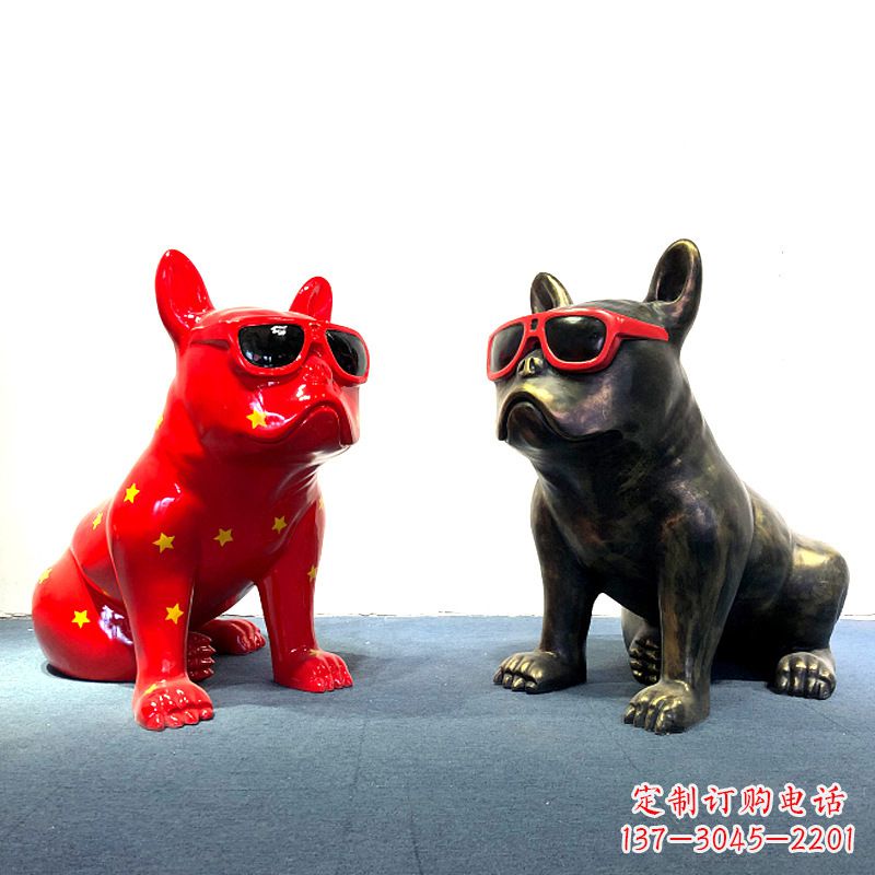 上海斗牛犬公仔，网红眼镜狗卡通美陈雕塑摆件