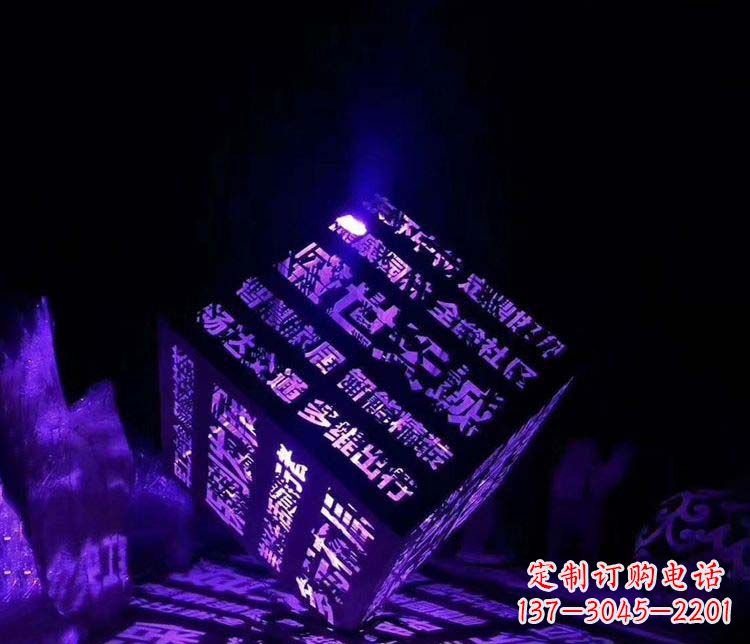 上海发光不锈钢字体艺术雕塑