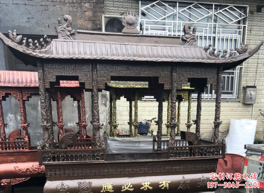 上海精美仿古铜香炉雕塑
