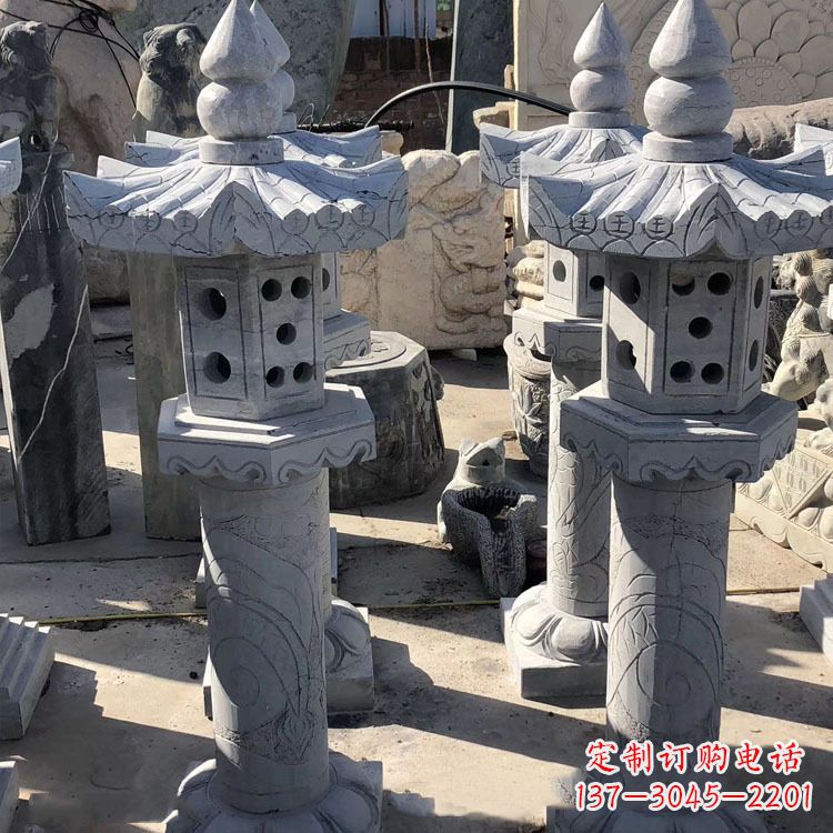 上海中式仿古青石灯笼雕塑