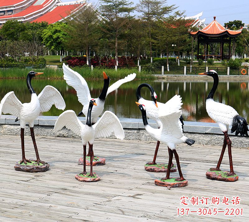 上海仿真仙鹤动物雕塑