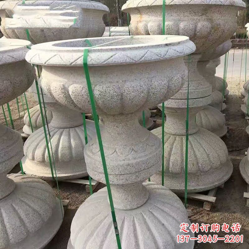 上海高墩砂岩石雕刻花盆精致技艺打造传统文化风韵