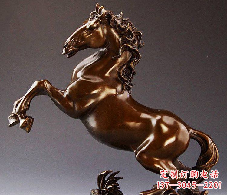 上海青铜马头雕塑