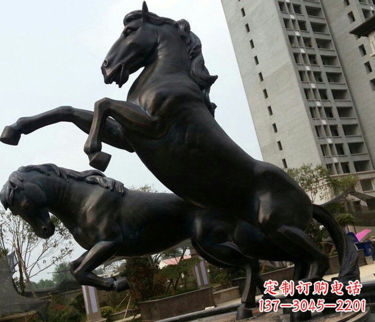 上海高雅实木动物雕塑