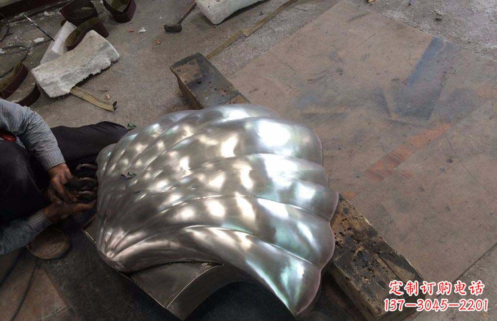 上海精致现代的不锈钢贝壳雕塑