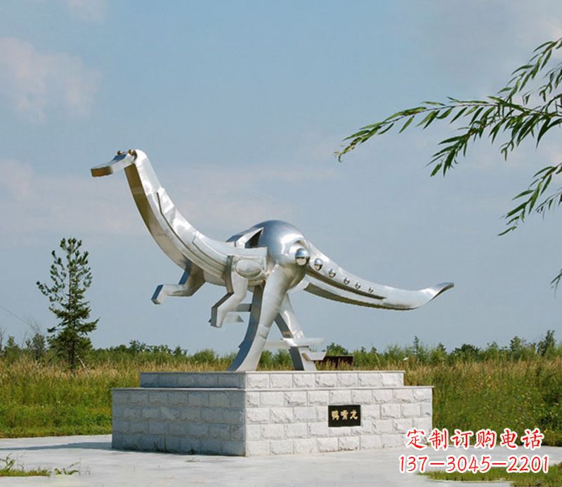 上海特大不锈钢抽象恐龙雕塑