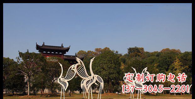 上海中领雕塑的精美不锈钢仙鹤雕塑