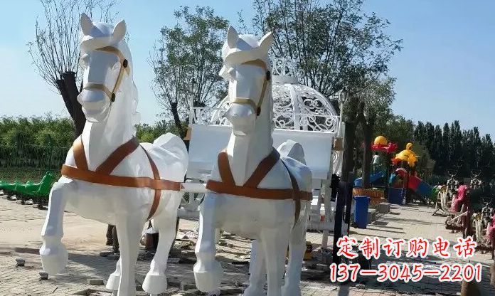 上海优雅迷人的不锈钢马车雕塑