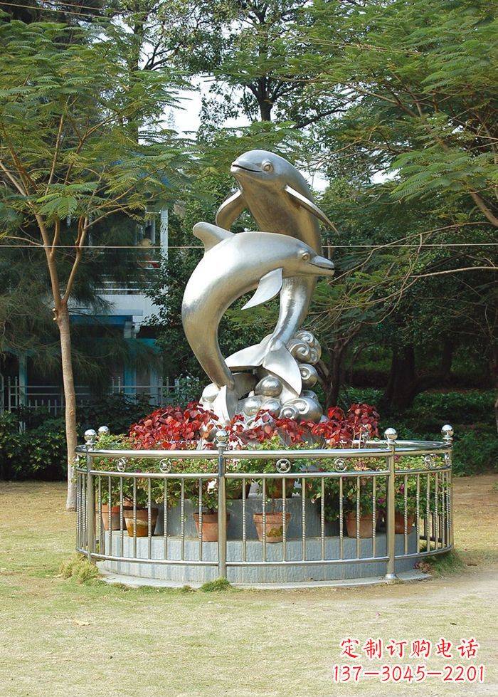 上海不锈钢踏浪海豚雕塑