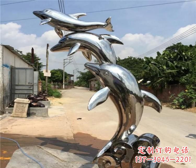 上海冲浪海豚不锈钢雕塑