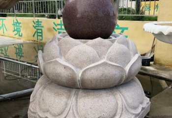上海金色彩绘风水球雕塑
