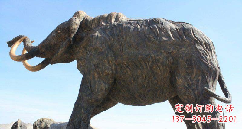 上海公园抽象大象动物铜雕