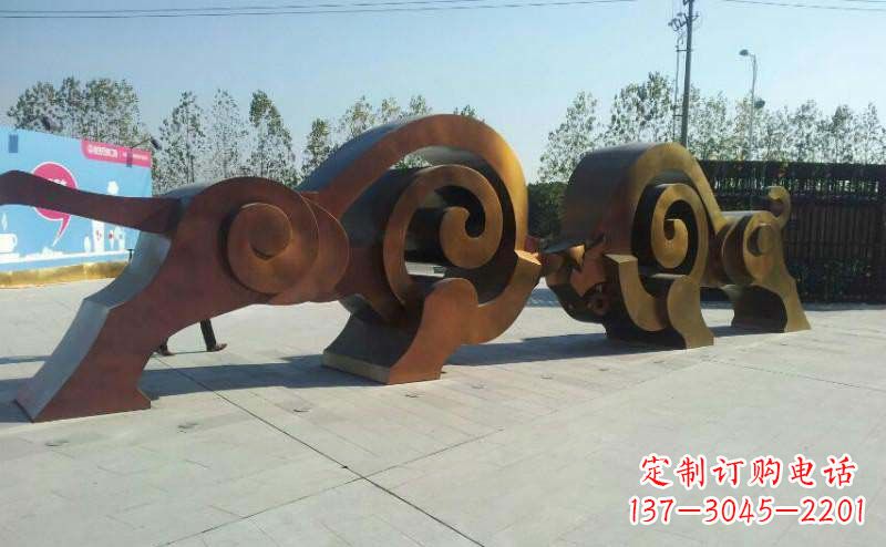 上海公园抽象牛动物铜雕