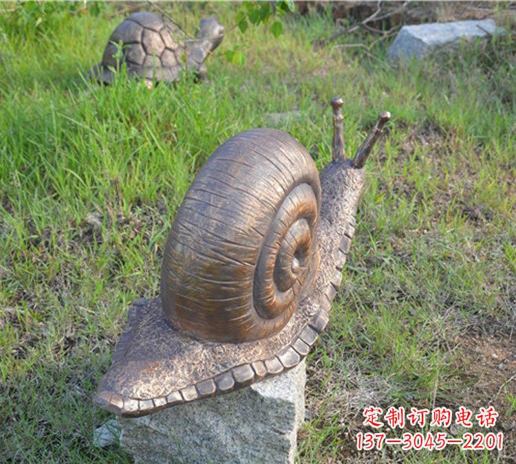 上海全新玻璃钢材质仿真铜蜗牛雕塑