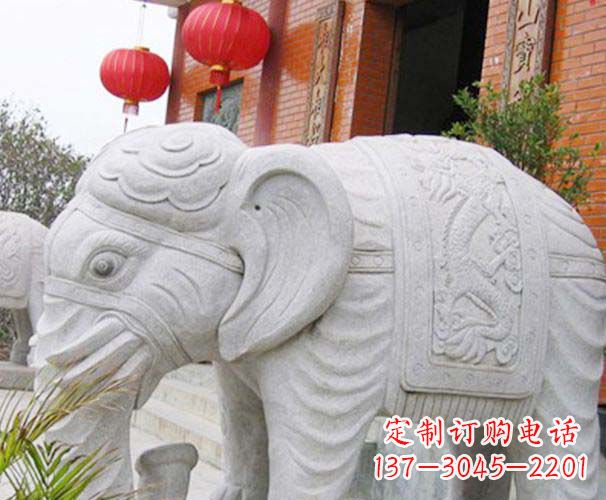 上海泰坦巨型大象雕塑