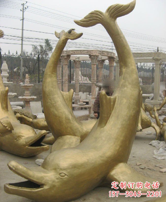 上海公园海豚铜雕