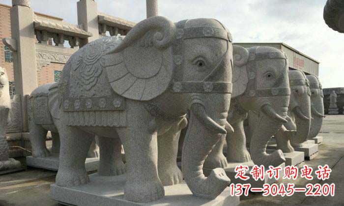 上海庄严雄伟的大象石雕