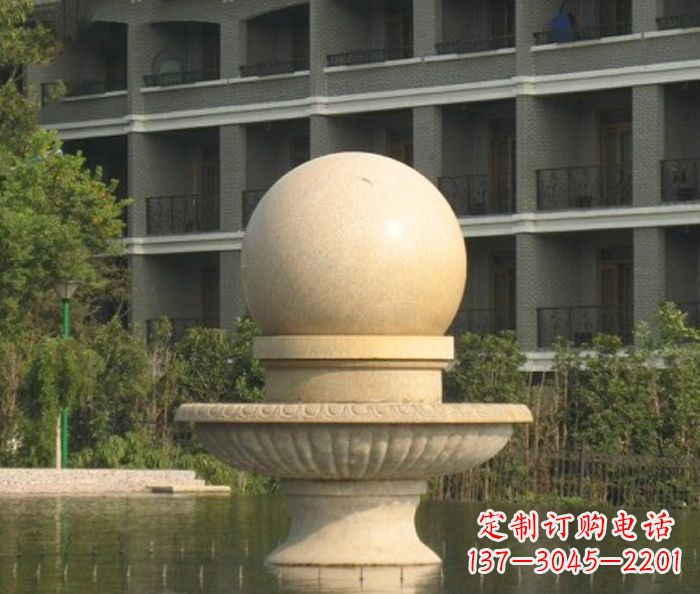 上海小型风水球喷泉石雕给公园注入活力的美妙雕塑景观
