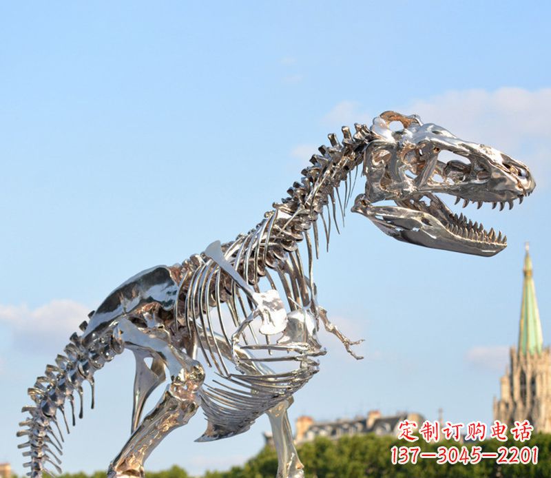 上海不锈钢恐龙雕塑展现自然之美