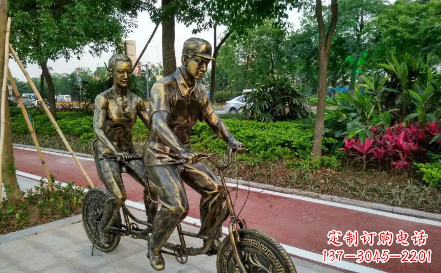 上海集休闲、健身、艺术於一体的自行车雕塑