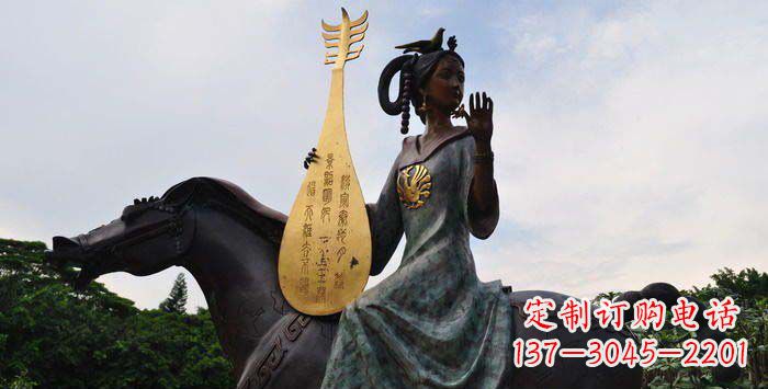 上海传统风情,精美古典的琵琶女铜雕