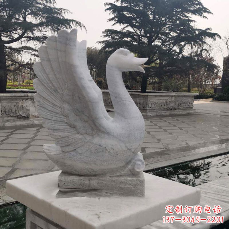 上海精致的天鹅石雕塑