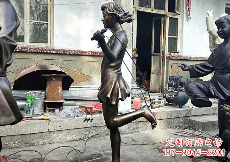上海精美女孩铜雕