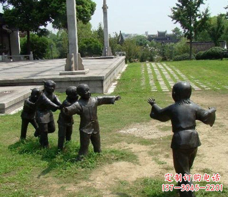 上海老鹰雕塑,巧妙玩耍、永记美好