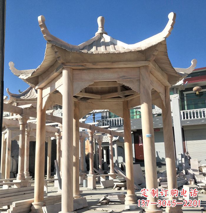 上海公园晚霞红凉亭雕塑