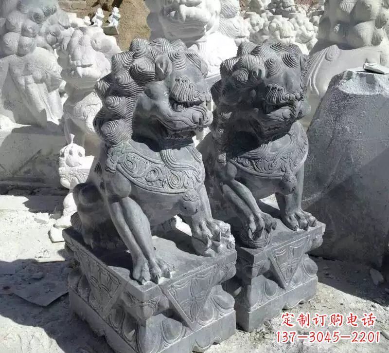 上海古典青石狮子雕塑