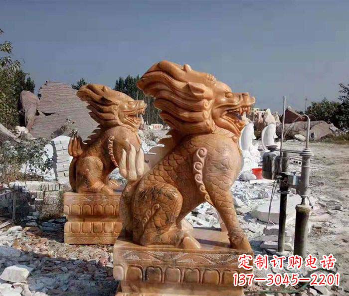 上海精美绝伦,古典神兽晚霞红石雕麒麟
