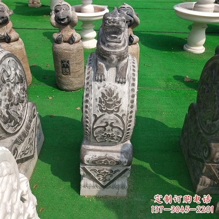 上海古代石雕狮子门墩雕塑