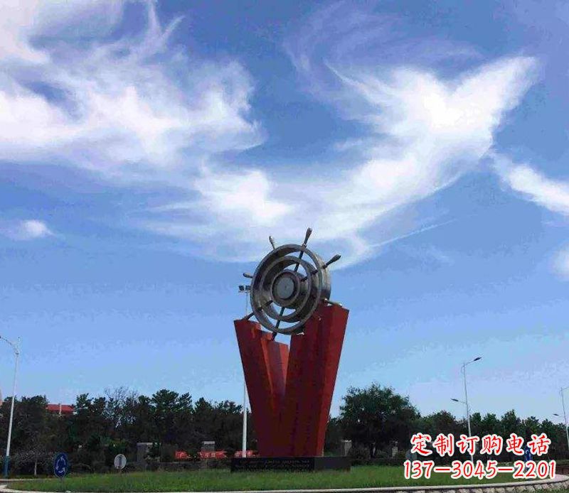 上海海上风情,精致大气的不锈钢船舵雕塑
