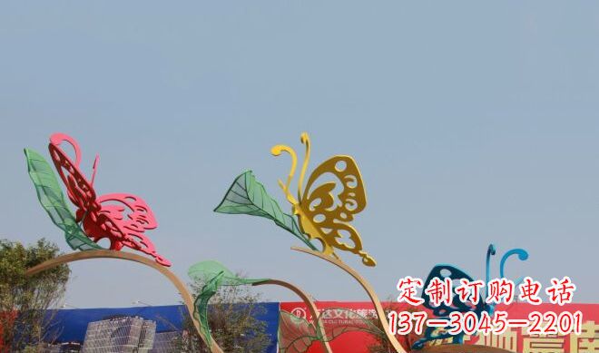 上海广场不锈钢蝴蝶雕塑