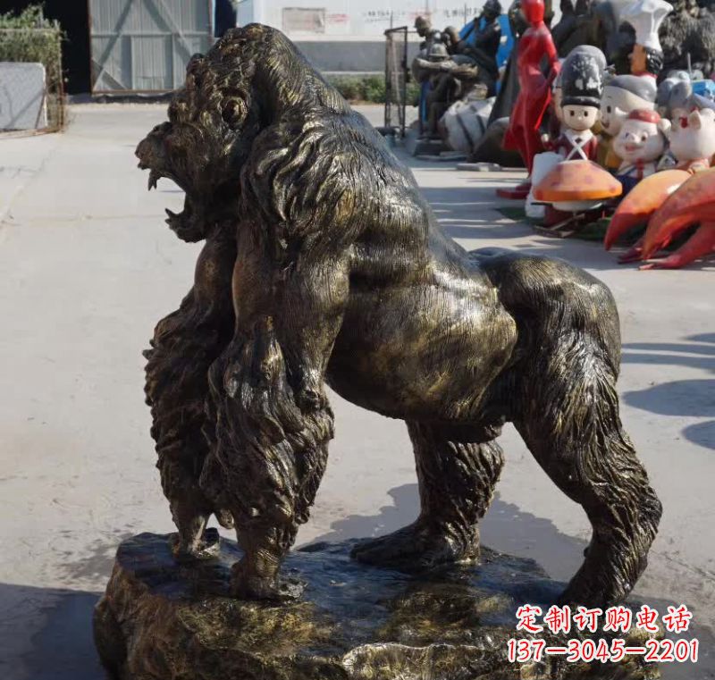 上海高贵大气的猩猩铜雕