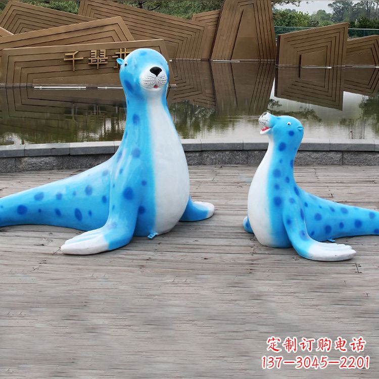 上海海豹玻璃钢卡通雕塑——展现优雅的豹纹完美艺术
