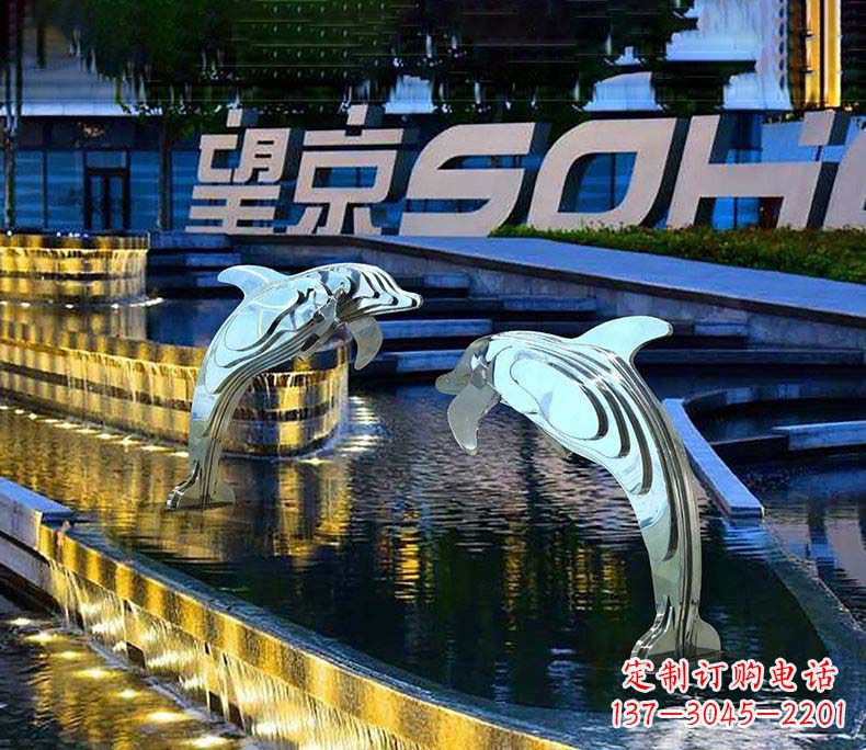 上海海洋之恋不锈钢海豚雕塑