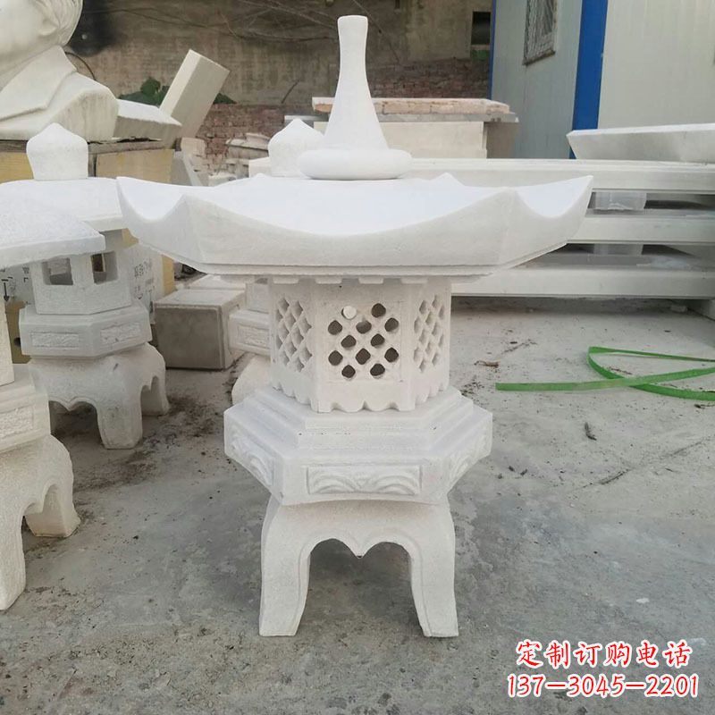 上海汉白玉中式石雕灯笼