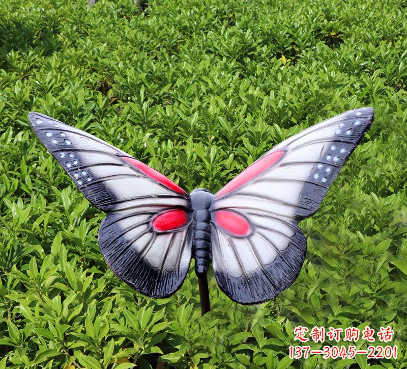上海灰黑色仿真蝴蝶摆件园林玻璃钢彩绘动物雕塑