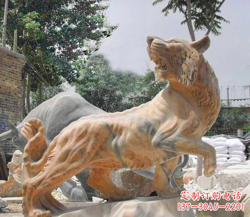 上海象征力量与尊贵的老虎石雕